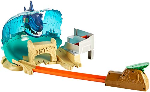 Hot Wheels FNB21 City Hai Strand Attacke Set, großes Spielset inkl. 1 Spielzeugauto und Starter, ab 5 Jahren