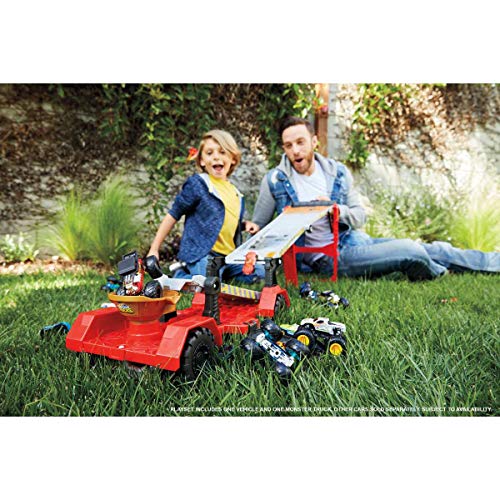 Hot Wheels GFR15 - Monster Trucks riesige 2 in 1 Crashrennen Transporter Truck und Rennbahn 1,2 m lang, Spielzeug ab 4 Jahren - obrazek 2