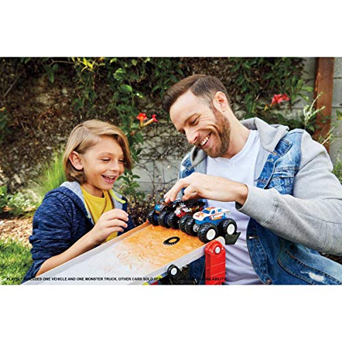 Hot Wheels GFR15 - Monster Trucks riesige 2 in 1 Crashrennen Transporter Truck und Rennbahn 1,2 m lang, Spielzeug ab 4 Jahren - obrazek 3