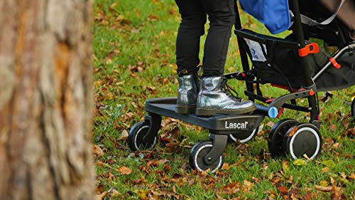 Lascal BuggyBoard Maxi, Kinderbuggy Trittbrett mit großer Stehfläche, Kinderwagen Zubehör für Kinder von 2-6 Jahren (22 kg), kompatibel mit fast jedem Buggy und Kinderwagen, schwarz - obrazek 4