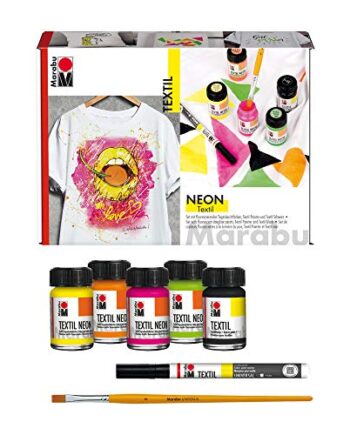 Marabu 1711000000080 - Textil Neon Set, fluoreszierende, intensive Tageslichtfarbe für helle Textilien, leuchtet im Schwarzlicht, 4 x 15 ml Neonfarbe, 15 ml Textilfarbe, Textil Painter und Pinsel