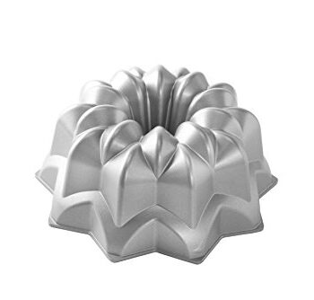 NordicWare Vintage Star Cake Pan, Aluminium, Silber, 25,4 x 25,4 x 12,7 cm, 1 Einheiten