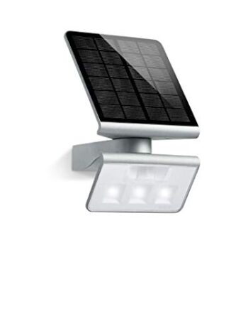 Steinel Solar-Außenleuchte XSolar L-S silber, 140° Bewegungsmelder, 8 m Reichweite, für Garten, Terrasse und Hauswand, 18.9 x 18.65 x 29.8 cm