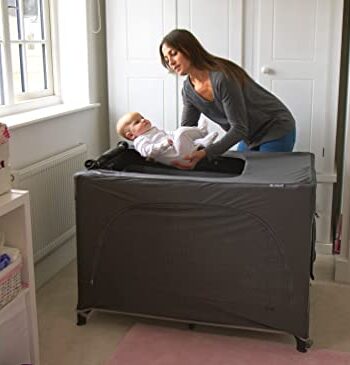 LittleLife Osłona zaciemniająca do tradycyjnych prostokątnych łóżeczek