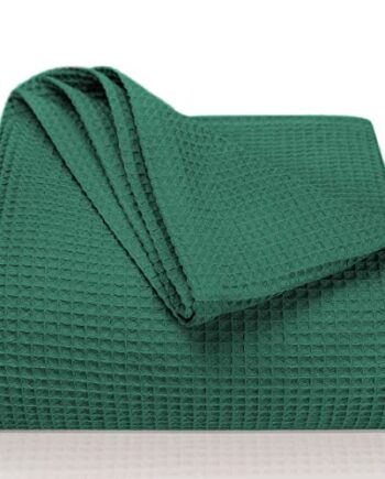 LAYNENBURG narzuta klasy premium, 240 x 260 cm (rozmiar XXL), 100% bawełny o strukturze waflowej, lekkie nakrycie letnie, bawełniana narzuta na łóżko, sofę, ciemnozielona