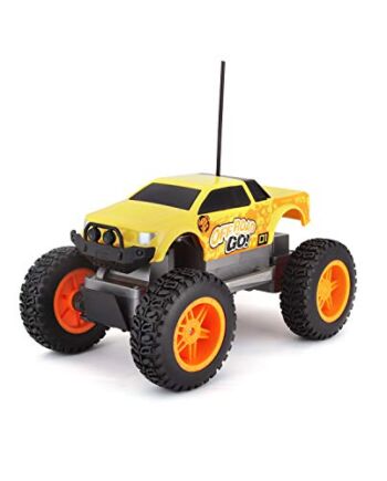 Maisto Tech R/C Off Road Go RTR: zdalnie sterowany samochód w wersji Monstertruck, od 5 lat, z pilotem zdalnego sterowania i bateriami, 21 cm, żółto-pomarańczowy (581762)