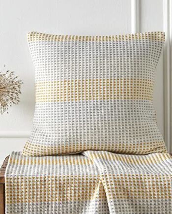 Appletree Loft - Reva - Poduszka wypełniona 100% bawełny z recyklingu - 43 x 43 cm w kolorze ochry