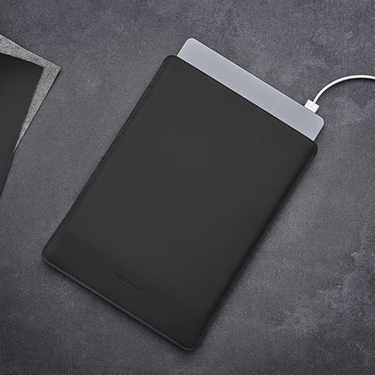 Woolnut Matowy pokrowiec z PU do MacBooka Pro 14 - czarny - obrazek 3