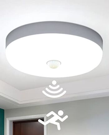 Combuh Lampa sufitowa LED z czujnikiem ruchu, 30 W, wodoszczelna, IP56, 2400 lm, zimna biel, 6500 K, szybka instalacja, lampa sufitowa do łazienki, biura, na werandę, do garażu, na zewnątrz 25 x 25 x 4 cm