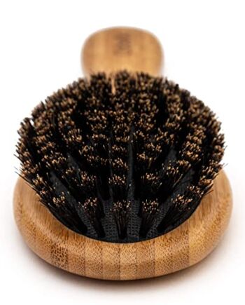 Zestaw szczotek do włosów z włosiem dzika – najlepiej nadaje się do cienkich, krótkich i delikatnych włosów. Zaprojektowany dla kobiet, mężczyzn i dzieci. Dodaje zdrowego połysku, poprawia teksturę, zmniejsza kręcenie się. Drewniany grzebień do rozczesywania włosów