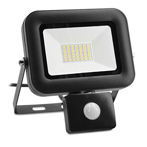 kwmobile Reflektor LED z czujnikiem ruchu – 30 W reflektor LED 2700 lumenów – kabel zasilający z czujnikiem zmierzchu – reflektor LED – lampa reflektorowa