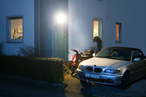 Meister Reflektor zewnętrzny LED, zasilany bateriami, czujnik ruchu, zasięg 8 m, ochrona przed zachlapaniem, światło zewnętrzne z czujnikiem ruchu, naświetlacz ścienny, 7490110 8 W - obrazek 3